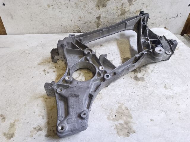 bontott MERCEDES-BENZ E-CLASS Generátor Tartó Bak