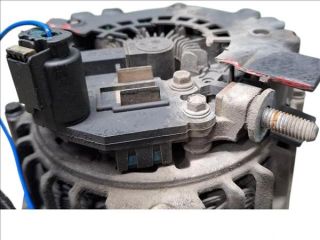 bontott MERCEDES-BENZ E-CLASS Generátor