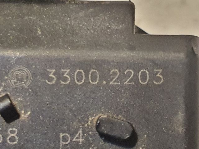 bontott MERCEDES-BENZ E-CLASS Gyújtáskapcsoló Házzal