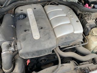 bontott MERCEDES-BENZ E-CLASS Homlokfal (Üres lemez)