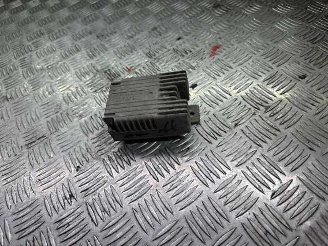 bontott MERCEDES-BENZ E-CLASS Hűtőventilátor Relé