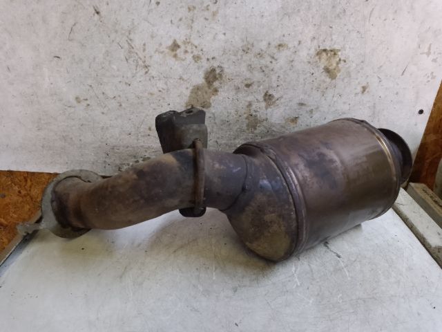 bontott MERCEDES-BENZ E-CLASS Katalizátor