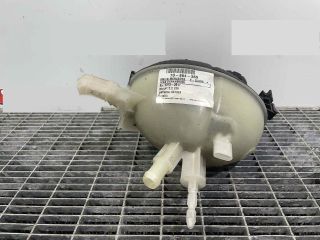 bontott MERCEDES-BENZ E-CLASS Kiegyenlítő Tartály