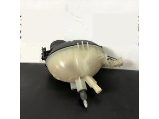 bontott MERCEDES-BENZ E-CLASS Kiegyenlítő Tartály