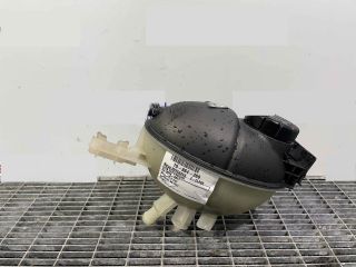 bontott MERCEDES-BENZ E-CLASS Kiegyenlítő Tartály