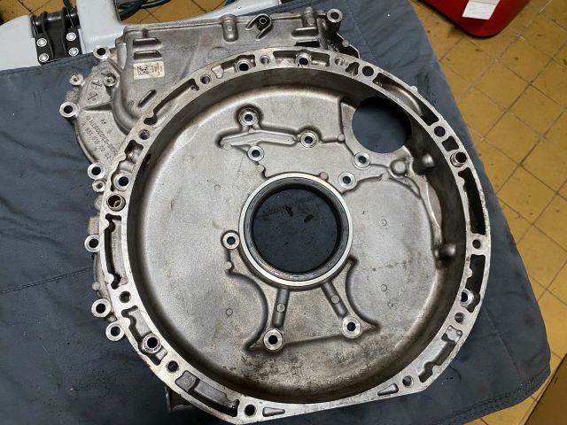 bontott MERCEDES-BENZ E-CLASS Komplett Vezérlés Burkolat