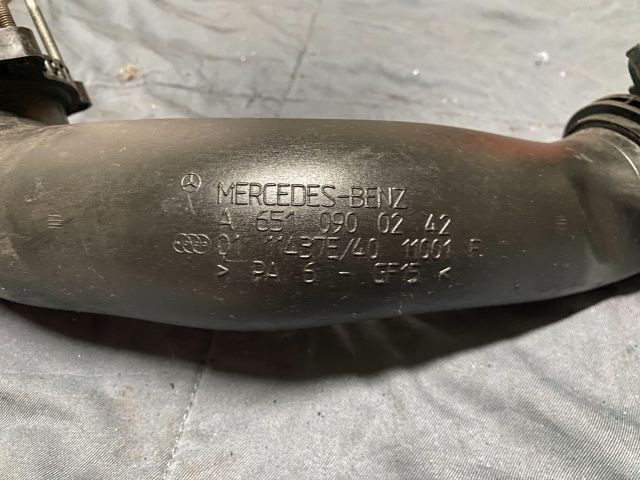 bontott MERCEDES-BENZ E-CLASS Légbeömlő Cső