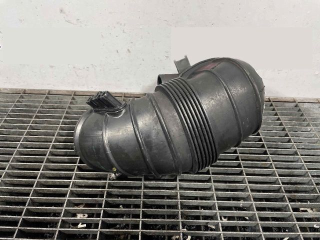 bontott MERCEDES-BENZ E-CLASS Légbeömlő Cső