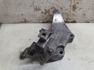 bontott MERCEDES-BENZ E-CLASS Motor Tartó Bak (Fém)