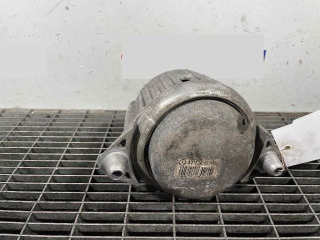 bontott MERCEDES-BENZ E-CLASS Motor Tartó Bak (Pozíciófüggetlen)