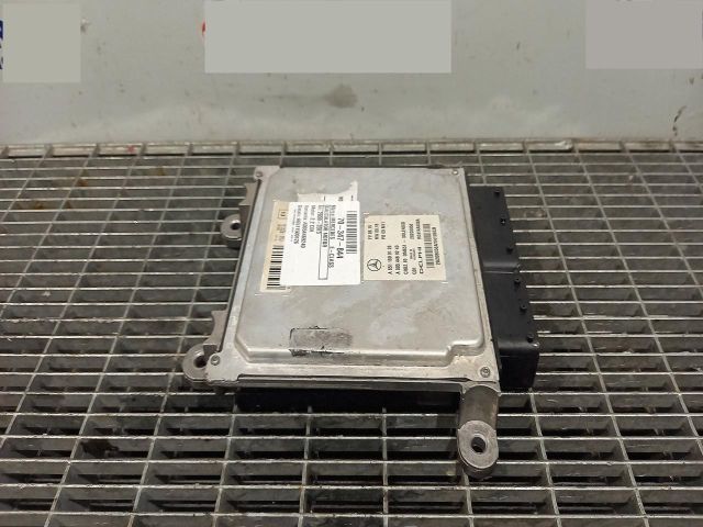 bontott MERCEDES-BENZ E-CLASS Motorvezérlő