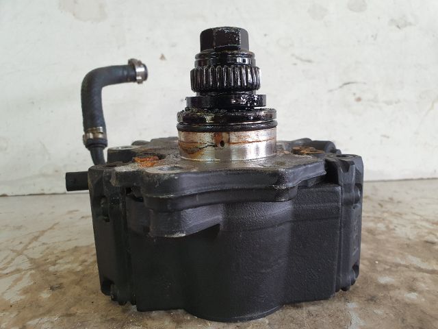 bontott MERCEDES-BENZ E-CLASS Nagynyomású Szivattyú