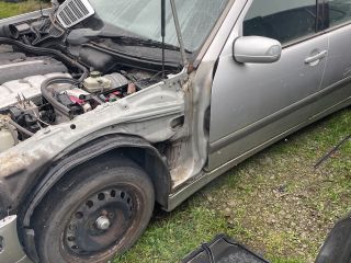 bontott MERCEDES-BENZ E-CLASS Nagynyomású Szivattyú