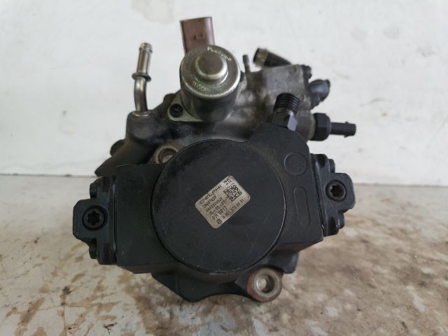 bontott MERCEDES-BENZ E-CLASS Nagynyomású Szivattyú