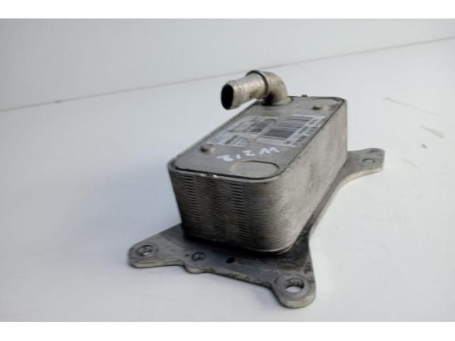 bontott MERCEDES-BENZ E-CLASS Olajhűtő