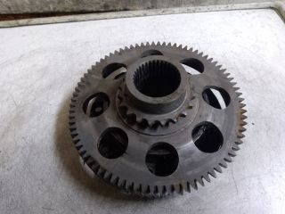 bontott MERCEDES-BENZ E-CLASS Olajszivattyú Fogaskerék