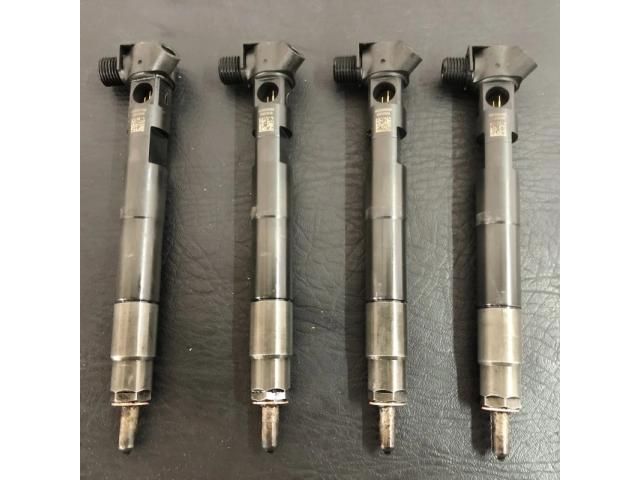 bontott MERCEDES-BENZ E-CLASS Porlasztó (1 db)