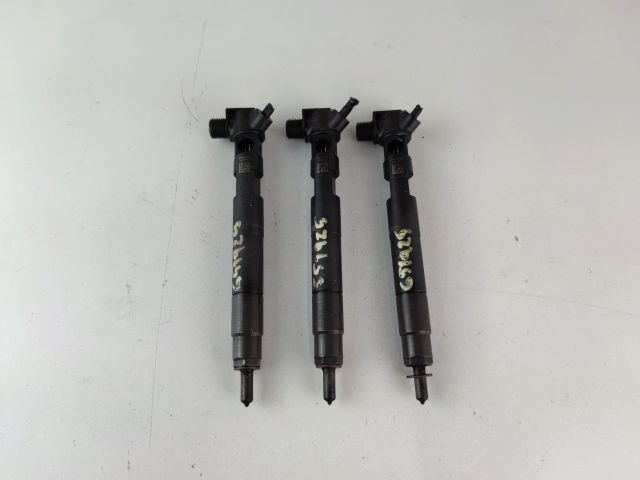 bontott MERCEDES-BENZ E-CLASS Porlasztó (1 db)