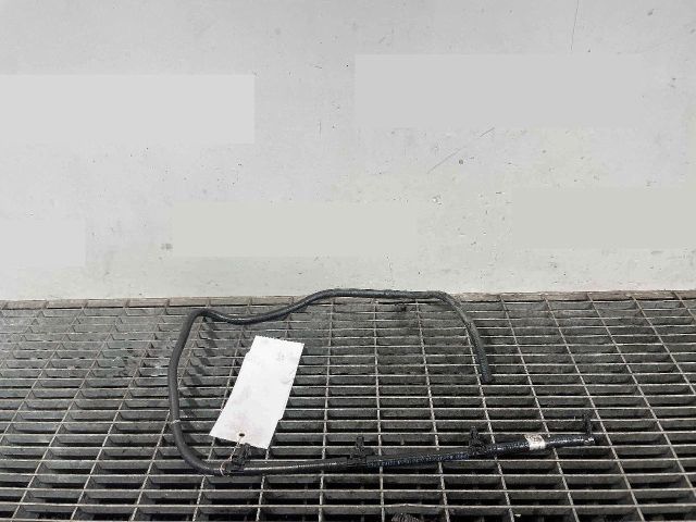 bontott MERCEDES-BENZ E-CLASS Résolajcső