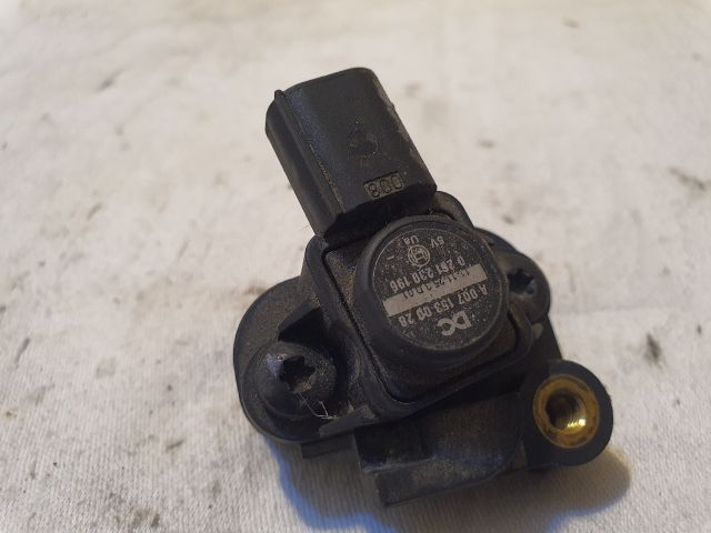 bontott MERCEDES-BENZ E-CLASS Szívócső Nyomásérzékelő