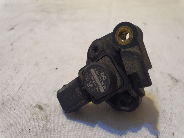 bontott MERCEDES-BENZ E-CLASS Szívócső Nyomásérzékelő