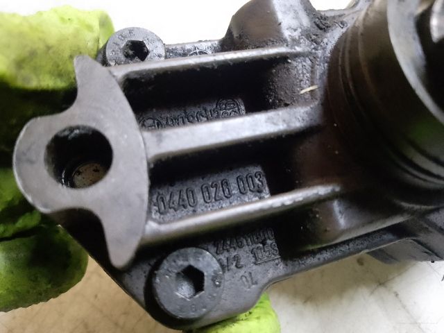 bontott MERCEDES-BENZ E-CLASS Üzemanyag Szivattyú