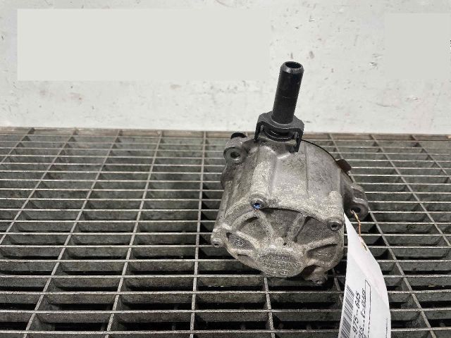 bontott MERCEDES-BENZ E-CLASS Vákumpumpa