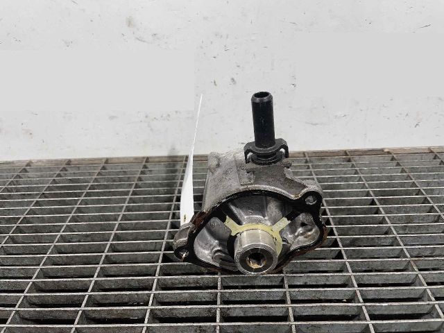 bontott MERCEDES-BENZ E-CLASS Vákumpumpa