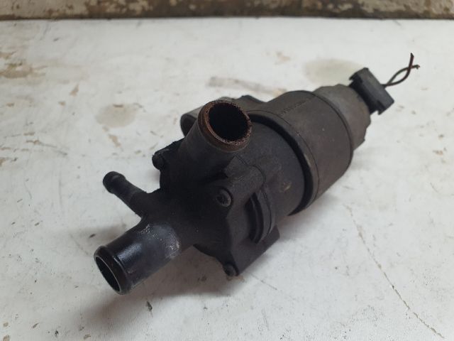 bontott MERCEDES-BENZ E-CLASS Vízpumpa