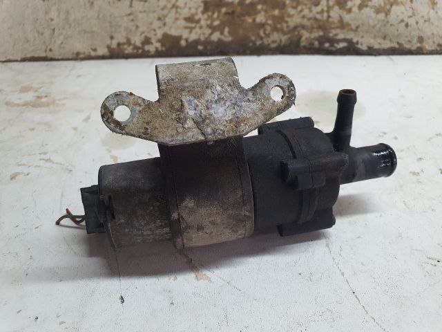 bontott MERCEDES-BENZ E-CLASS Vízpumpa