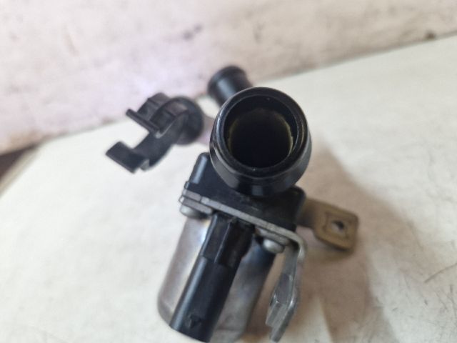 bontott MERCEDES-BENZ E-CLASS Vízpumpa