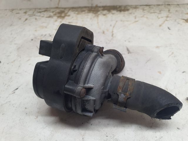 bontott MERCEDES-BENZ E-CLASS Vízpumpa