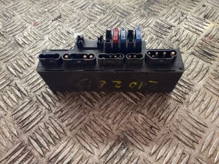 bontott MERCEDES-BENZ E-CLASS Fő Relé