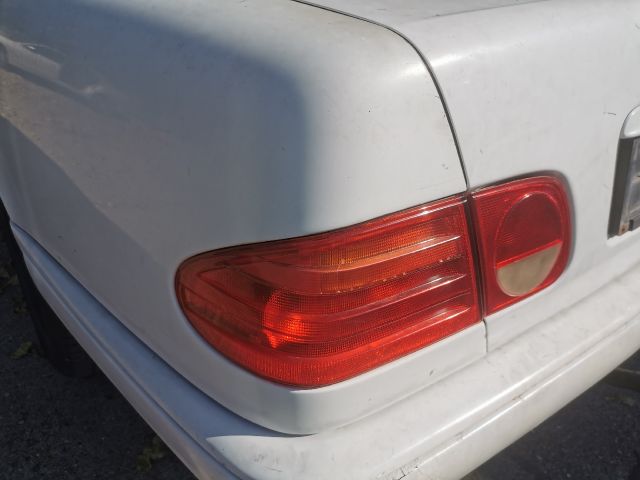 bontott MERCEDES-BENZ E-CLASS Generátor