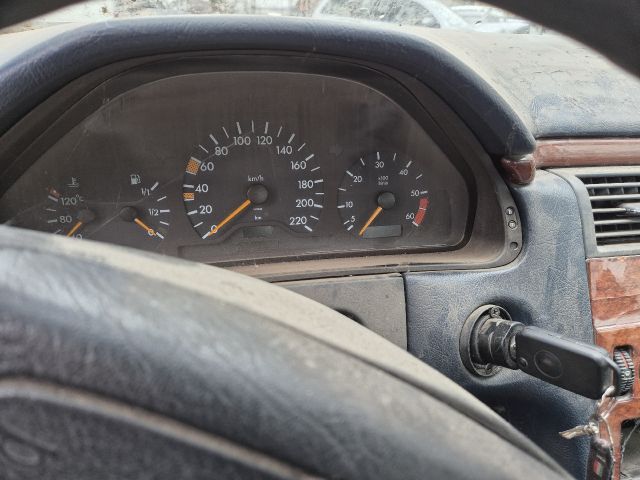 bontott MERCEDES-BENZ E-CLASS Gyújtáskapcsoló