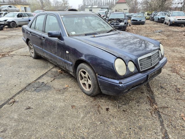 bontott MERCEDES-BENZ E-CLASS Önindító