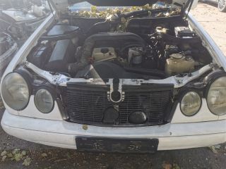 bontott MERCEDES-BENZ E-CLASS Turbó