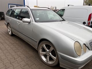 bontott MERCEDES-BENZ E-CLASS Hűtőventilátor