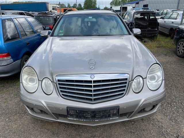 bontott MERCEDES-BENZ E-CLASS Bal első Féknyereg Munkahengerrel