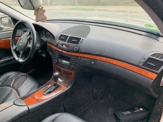 bontott MERCEDES-BENZ E-CLASS Bal első Gólyaláb (Lengécsillapító, Rugó)