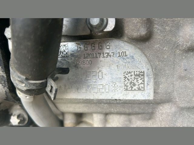 bontott MERCEDES-BENZ E-CLASS Motor (Fűzött blokk hengerfejjel)