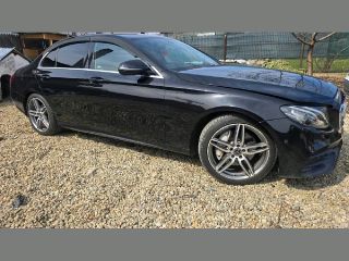 bontott MERCEDES-BENZ E-CLASS Motor (Fűzött blokk hengerfejjel)