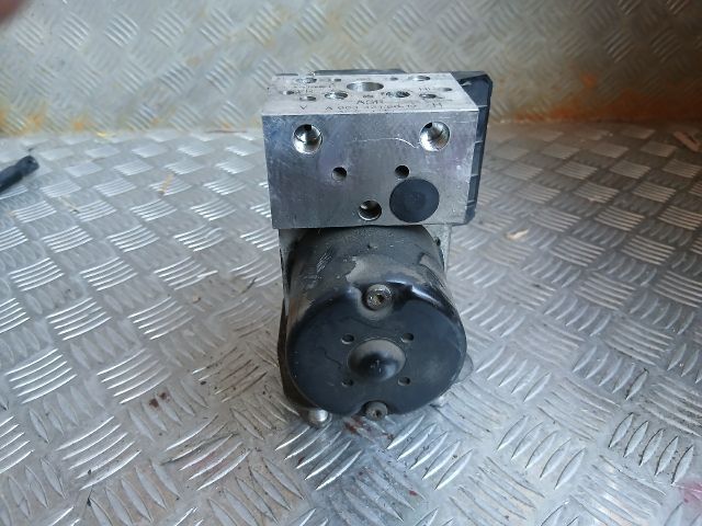 bontott MERCEDES-BENZ E-CLASS ABS Kocka