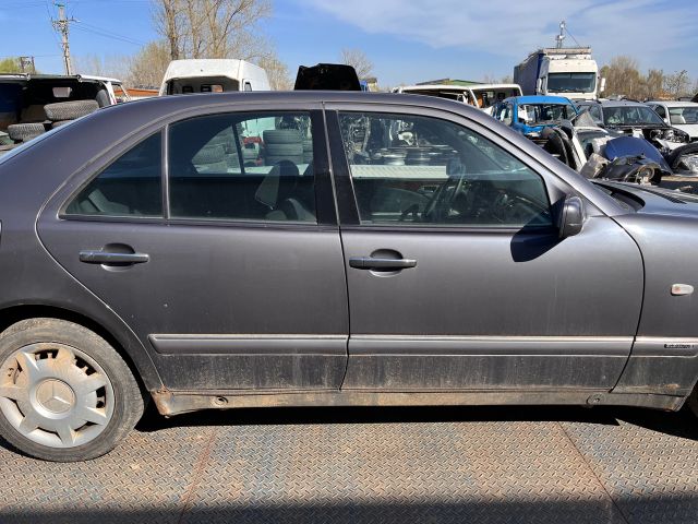 bontott MERCEDES-BENZ E-CLASS Motor Tartó Bak Bal