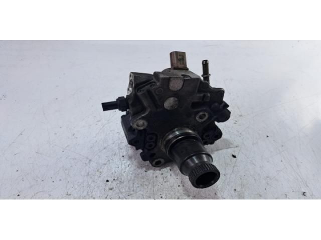 bontott MERCEDES-BENZ E-CLASS Adagoló