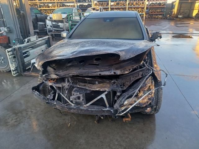 bontott MERCEDES-BENZ E-CLASS Hengerfej