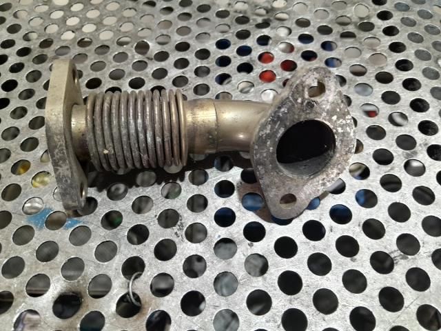 bontott MERCEDES-BENZ E-CLASS Kartergázcső