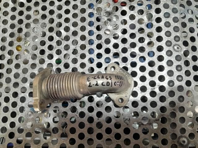 bontott MERCEDES-BENZ E-CLASS Kartergázcső