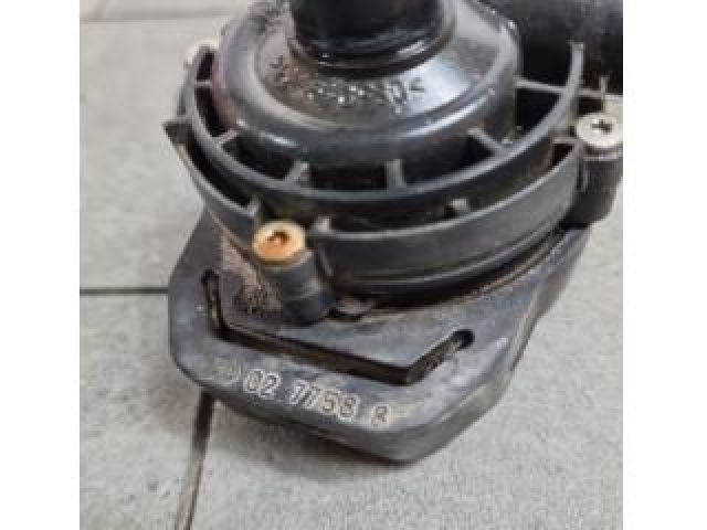 bontott MERCEDES-BENZ E-CLASS Vízpumpa