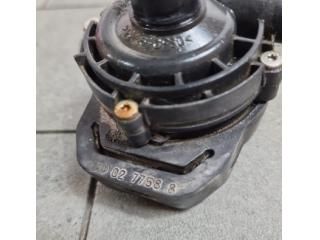 bontott MERCEDES-BENZ E-CLASS Vízpumpa